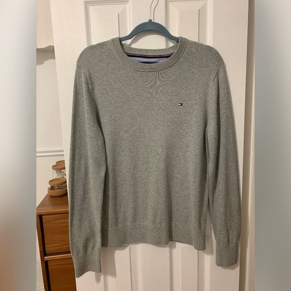Tommy Hilfiger Gray Crewneck Sweater - Picture 1 of 9